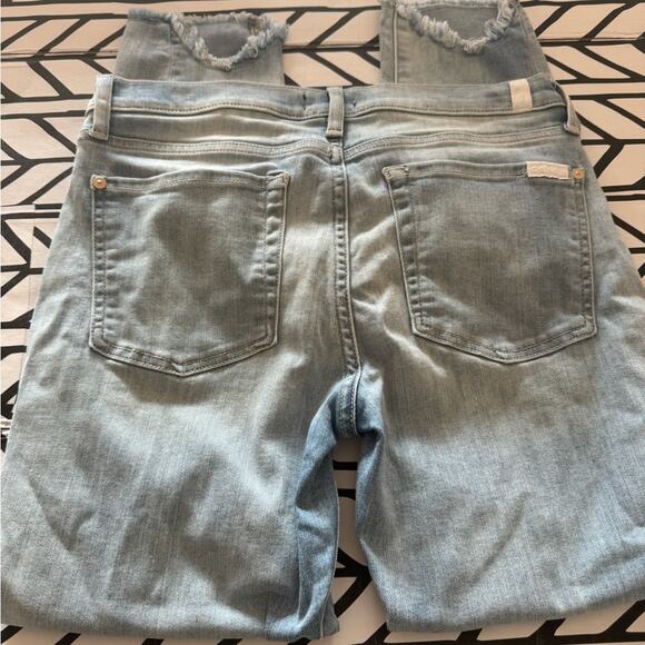 7FAM Skinny Ankle Light Wash Raw Wave Hem in size 30 - Picture 3 of 10